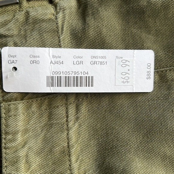 Army green cropped J. Crew pants size 0 - Picture 3 of 3